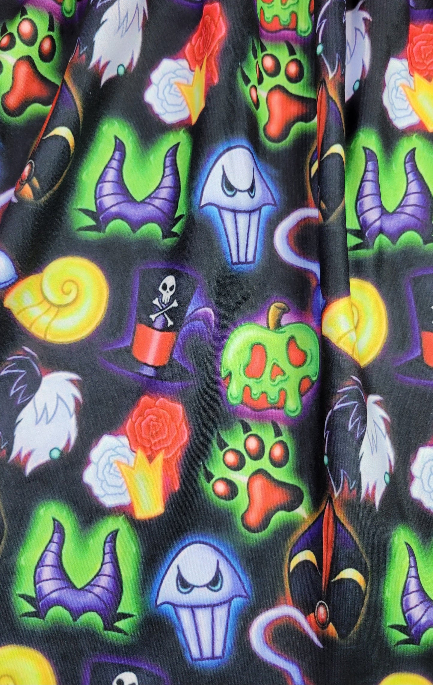 Villain Short Sleeve Milk Silk Dress