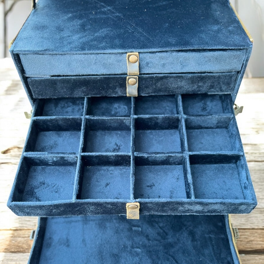 All cowhide Jewelry box