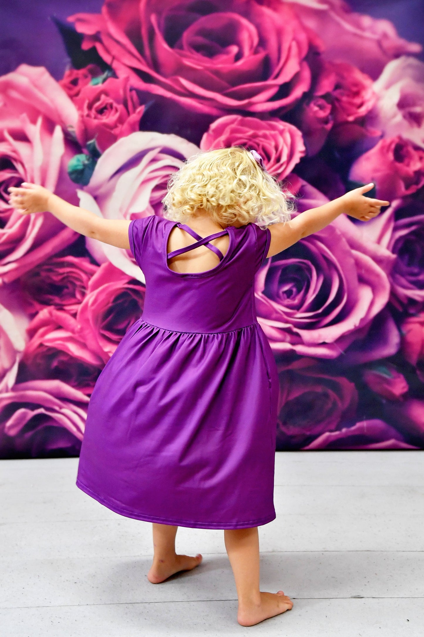 Purple Solid Short Sleeve Cross Back Milk Silk Dress