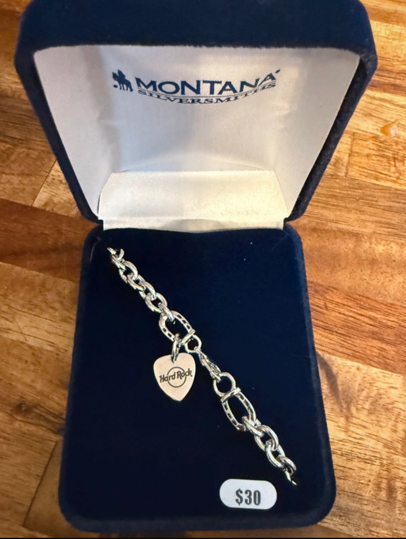 Montana Silversmiths Hardrock Cafe Horsehoe Link Charm Bracelet
