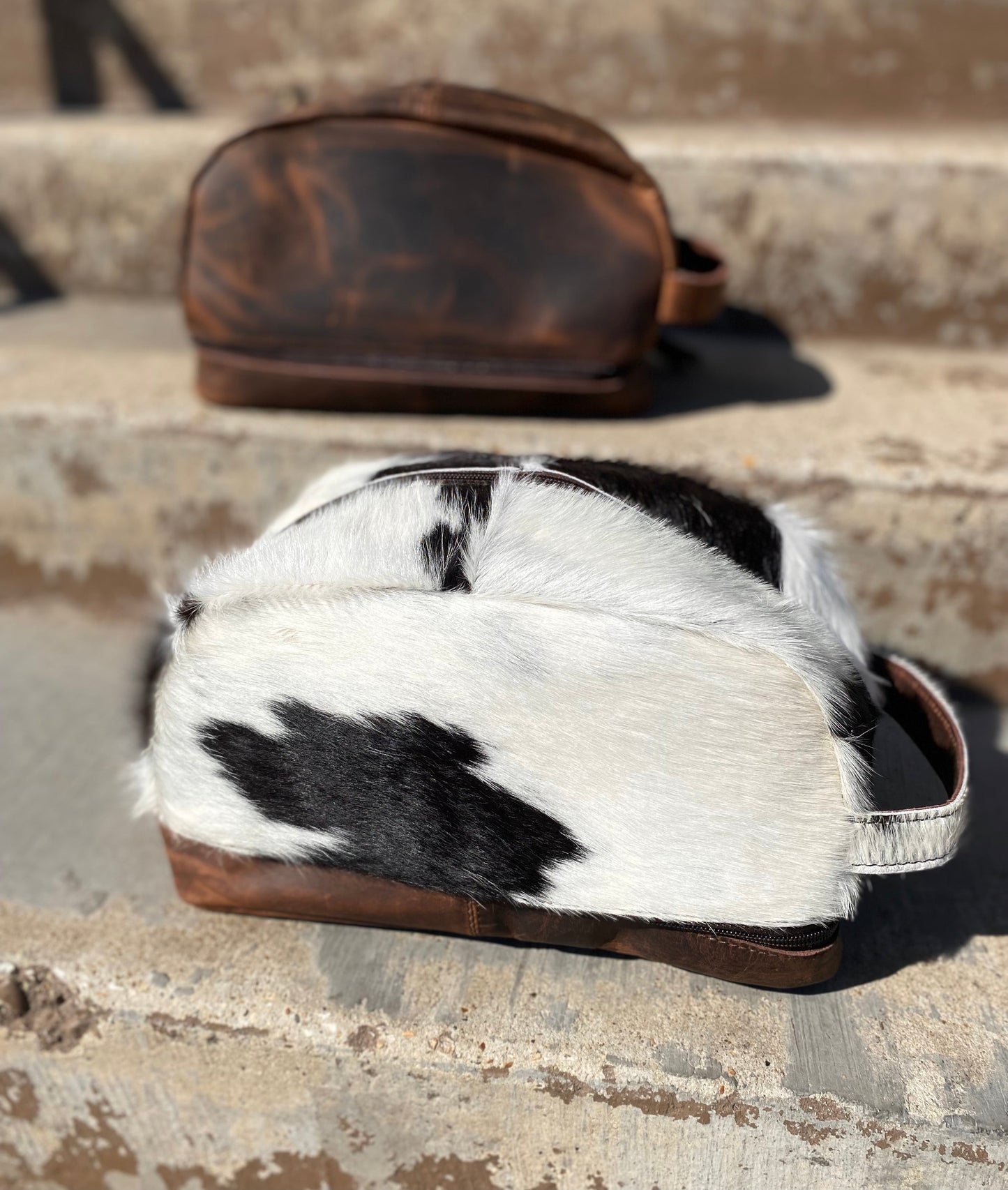 Large Cowhide Vintage Leather Toiletry Bag