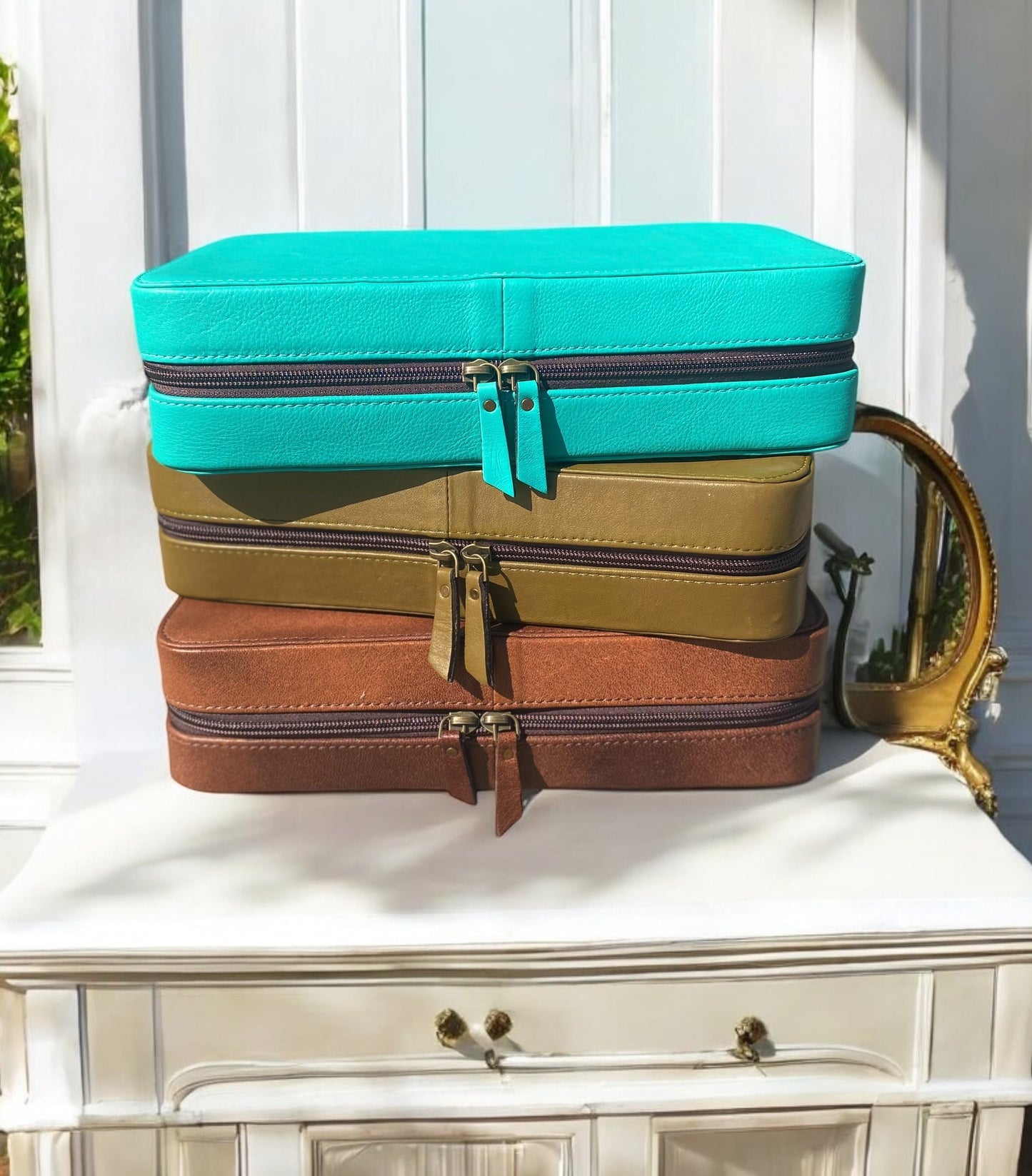 Brown Leather Jewelry Case