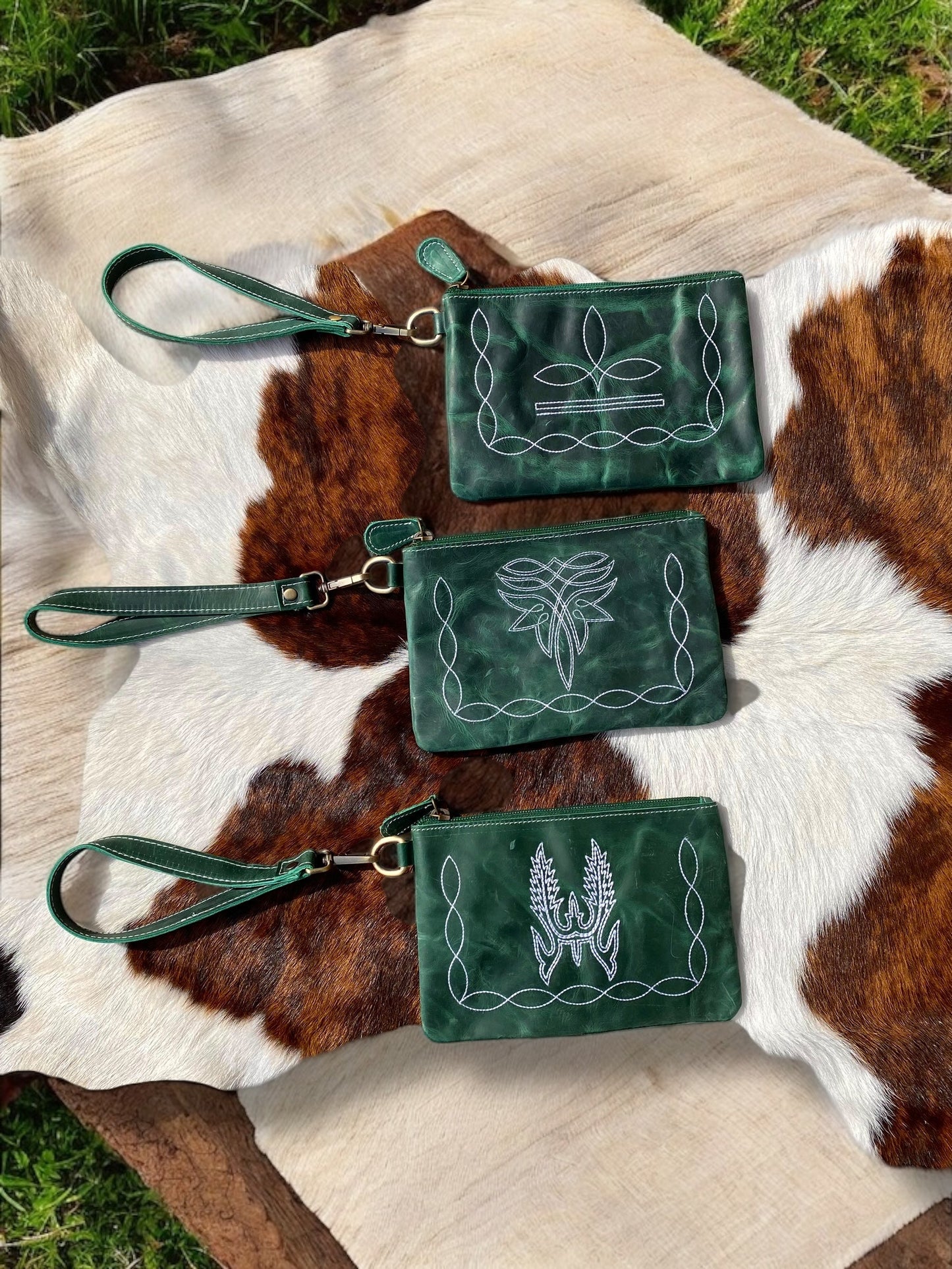 Emerald Boot-Stitch II Tooled Rustic Leather Wristlet