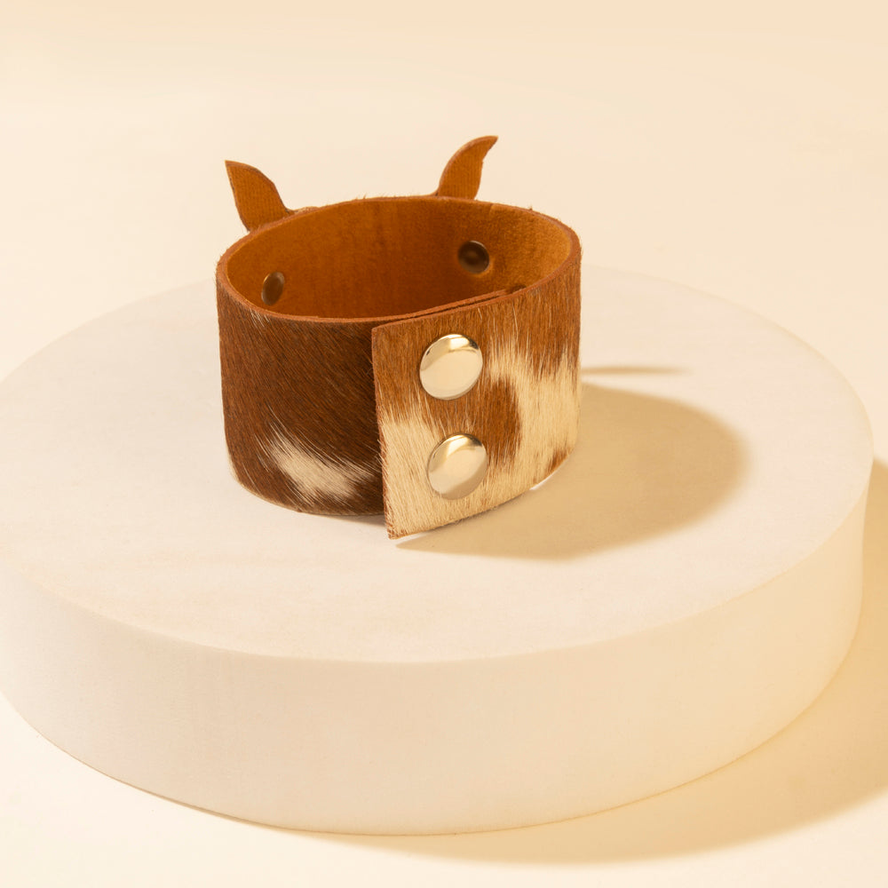 Myra Herd Boss Hairon Cuff in Speckled Brown