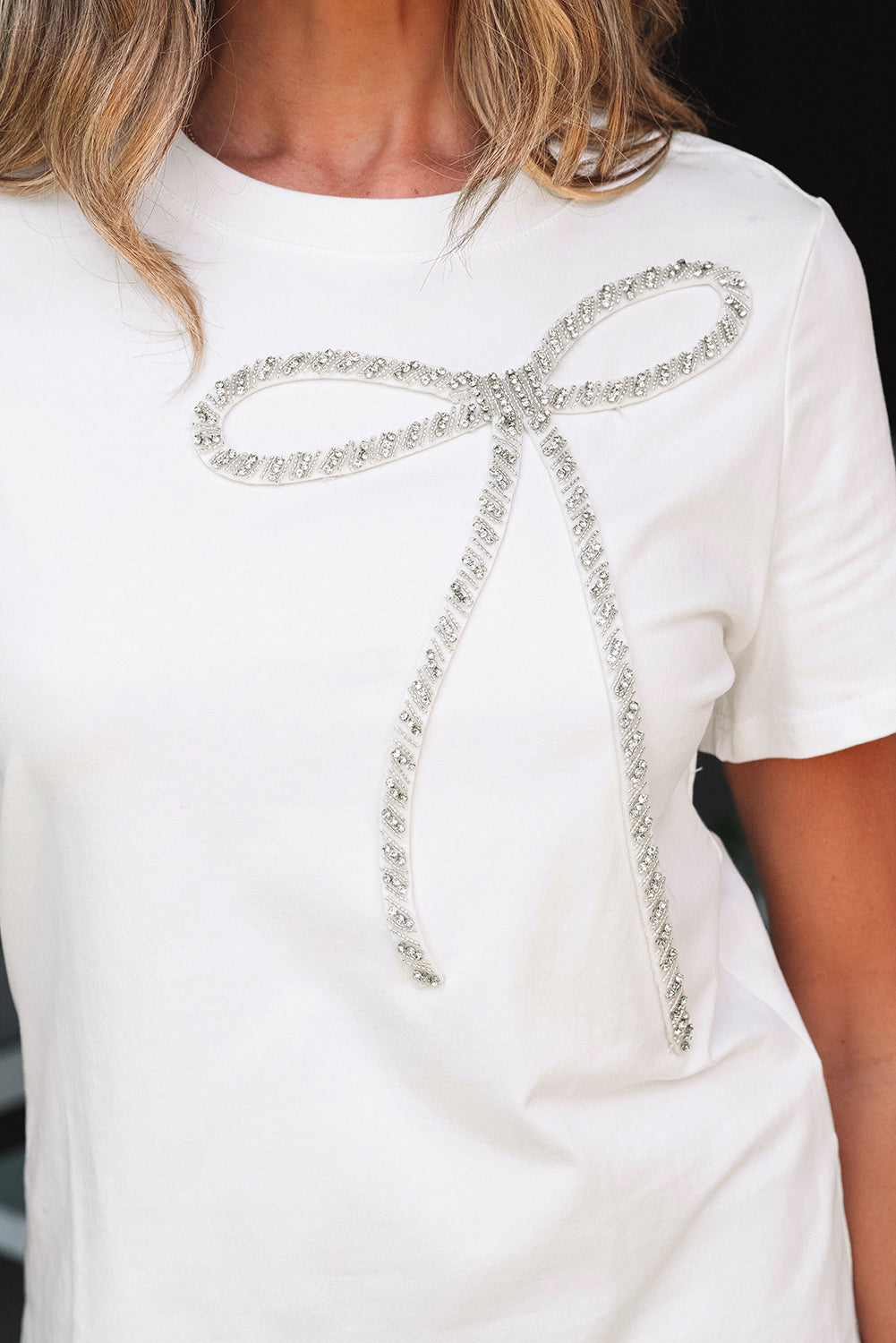 White Rhinestone Bow Embellished Round Neck Tee for Women