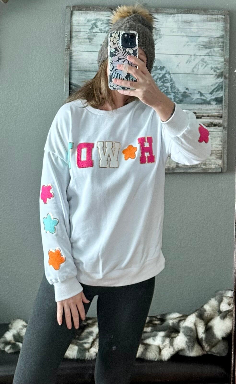 Howdy Sweatshirt | Cowgirl Sweatshirt with Western Glitter Patch | Cute Western Fashion | Gifts for Her