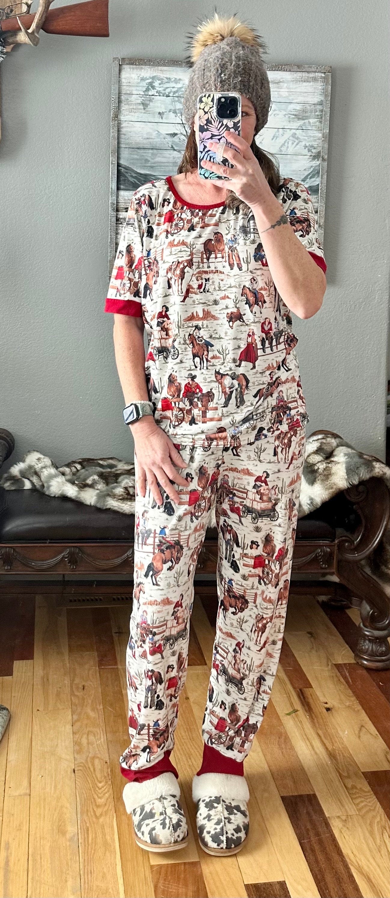 COWGIRL Pajamas – Retro Rodeo Gals Western PJs | Classic Western Print Mom & Me Matching Cowgirl PJs