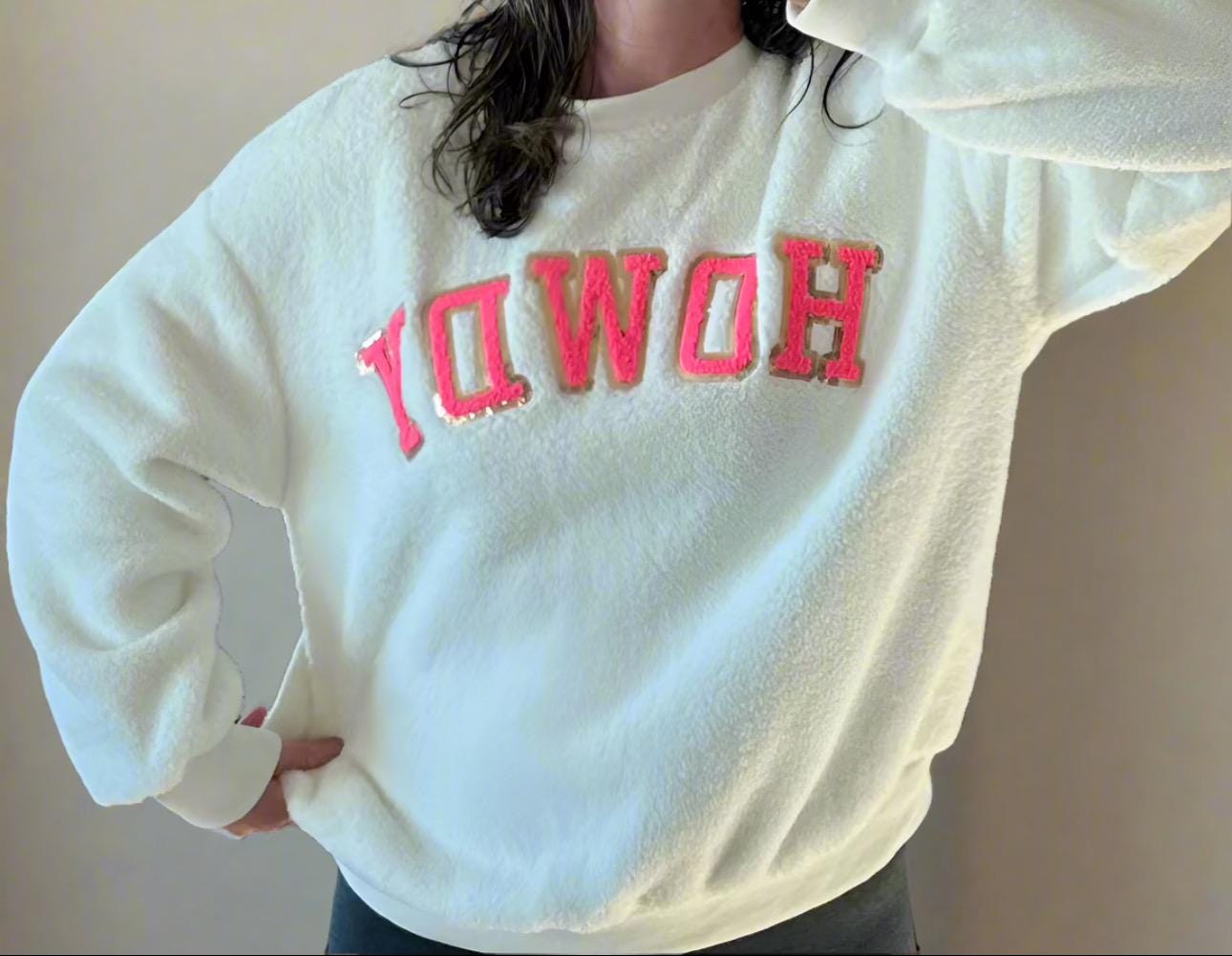 PINK HOWDY Patch SWEATSHIRT, Cowgirl Sweatshirt, Womens Western Sweatshirt