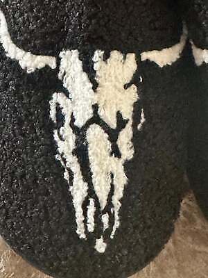 SKULL SLIPPERS, Longhorn Skull, Cow Slippers