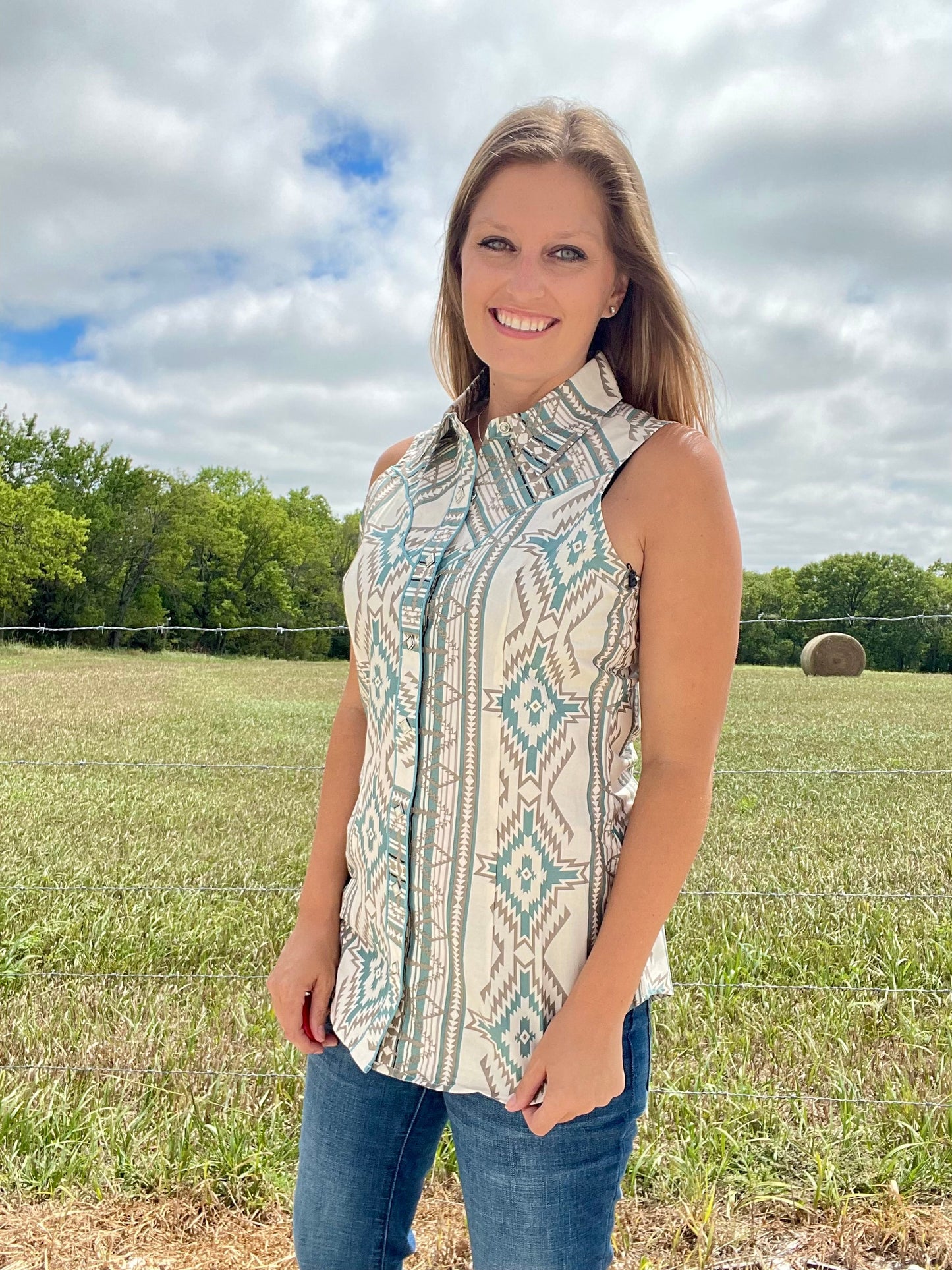 SOUTHWESTERN PRINT SLEEVELESS SNAP TANK
