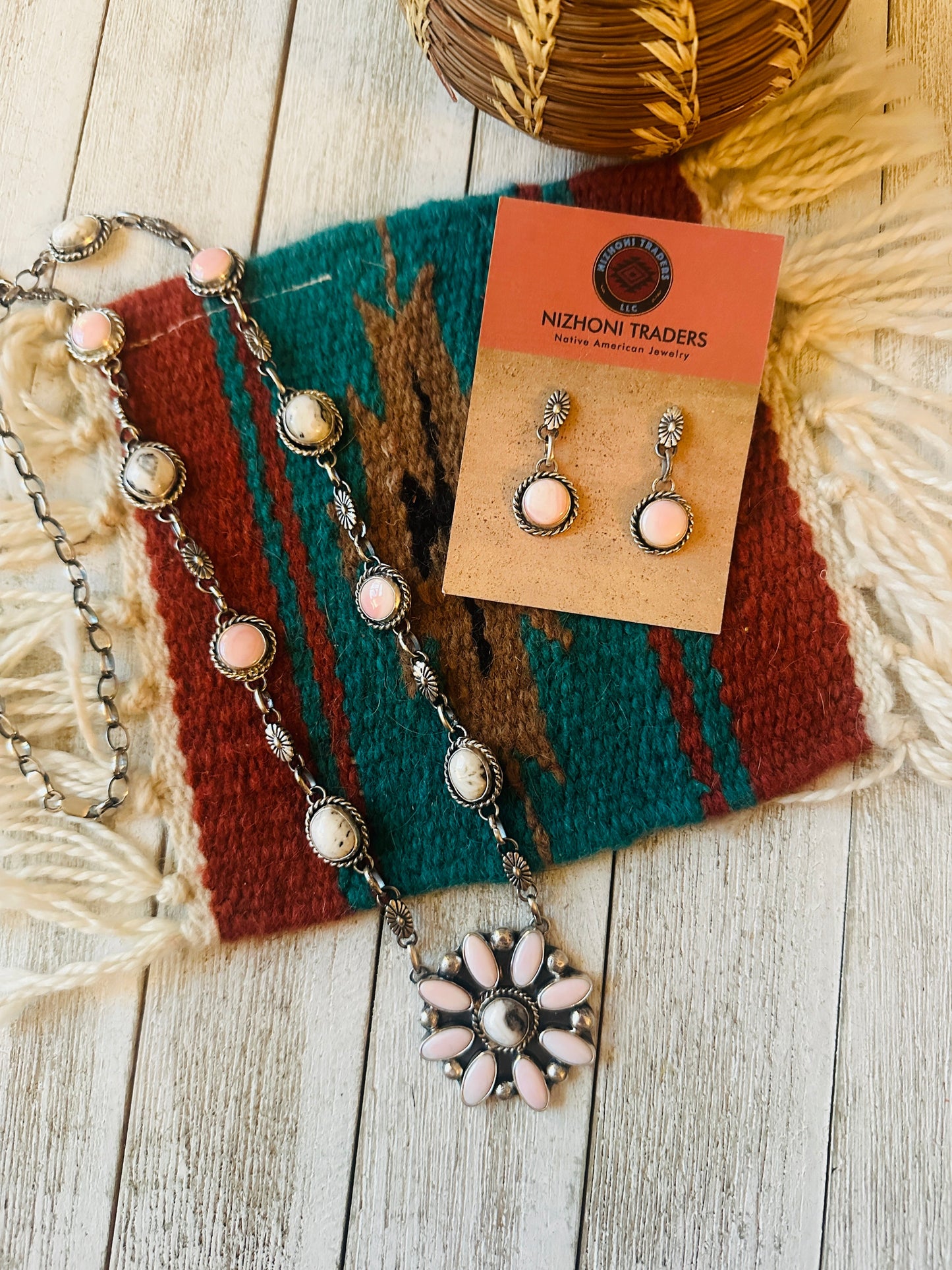 Handcrafted Queen Pink Conch, Wild Horse & Sterling Silver Necklace Set