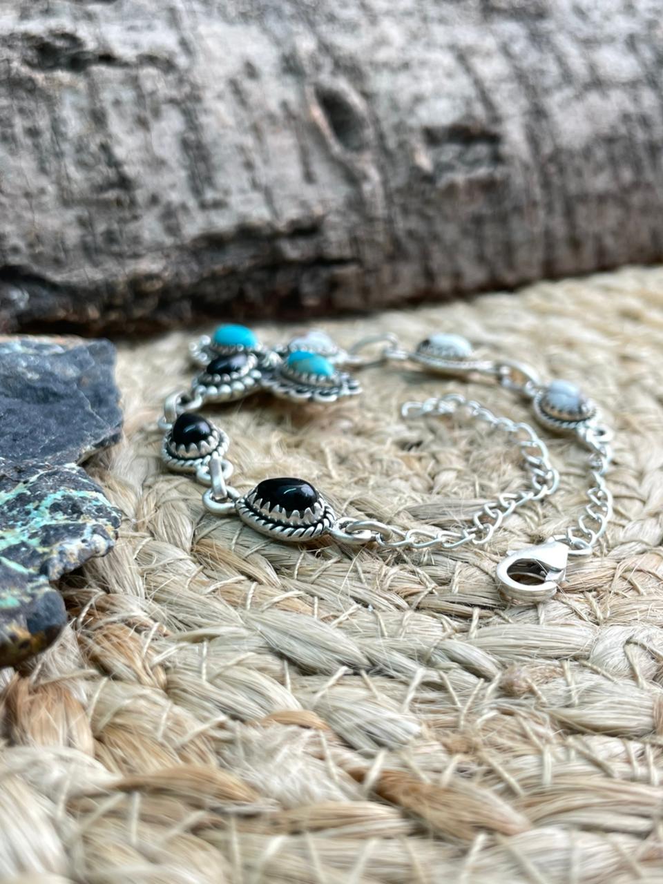 Handmade Sterling Silver Kingman with Wildhorse, Black Onyx Chain Bracelet "Signed Nizhoni"
