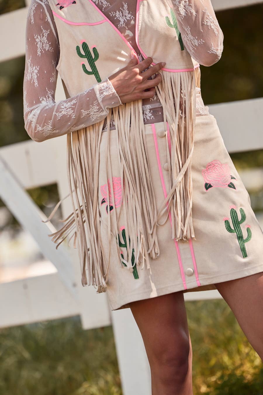 Desert Bloom Suede Suede Sleeveless Fringe Vest