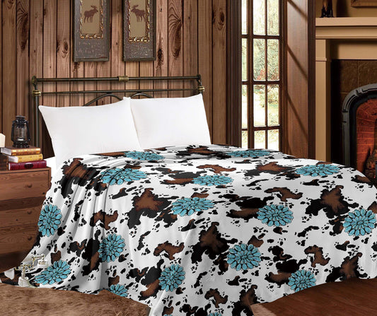 Thin Throw Blanket - Conchos Cowprint