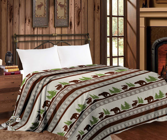 Thin Throw Blanket - Bear Forest