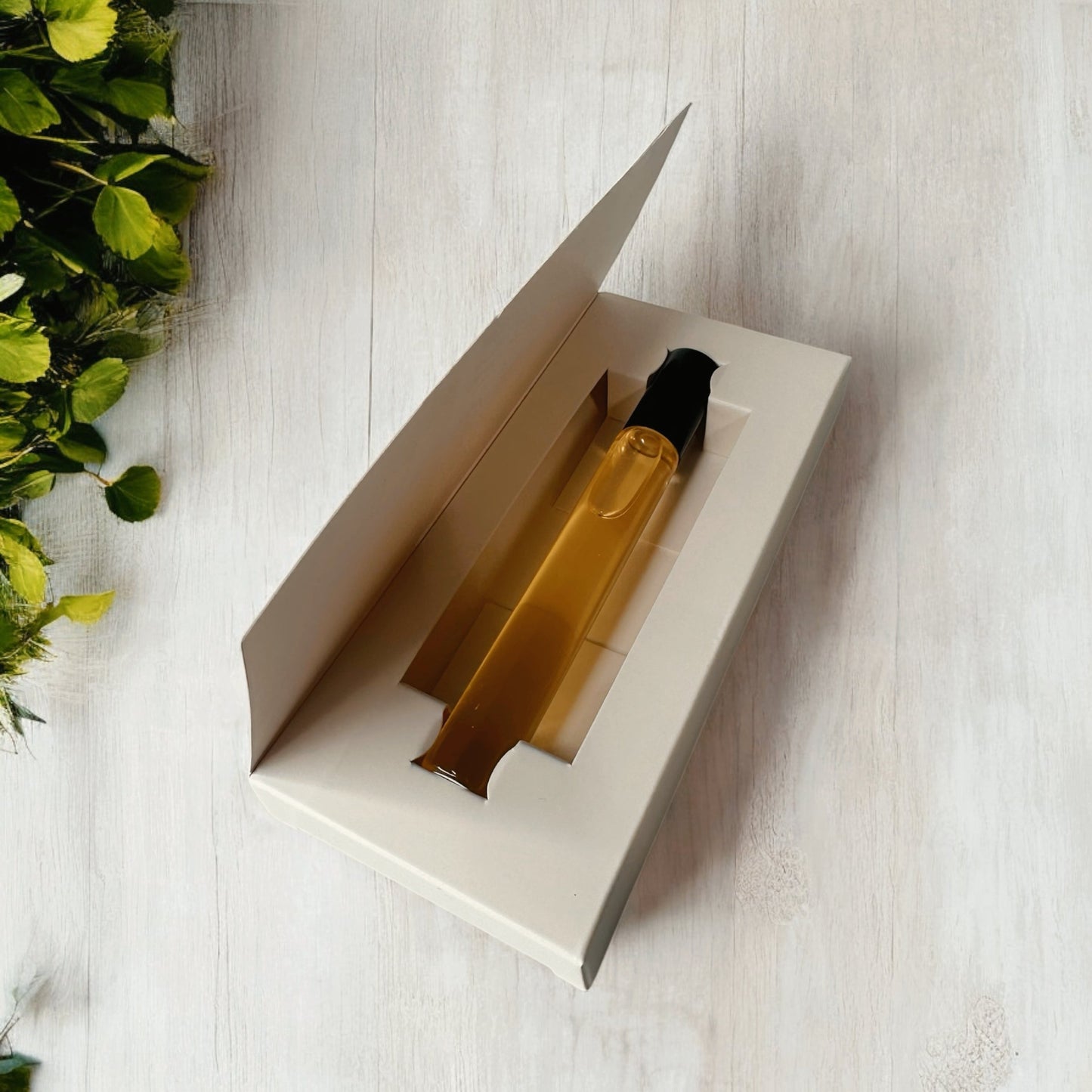 Unisex Rollerball Perfume, 15ml – Gender Neutral Fragrance Oils