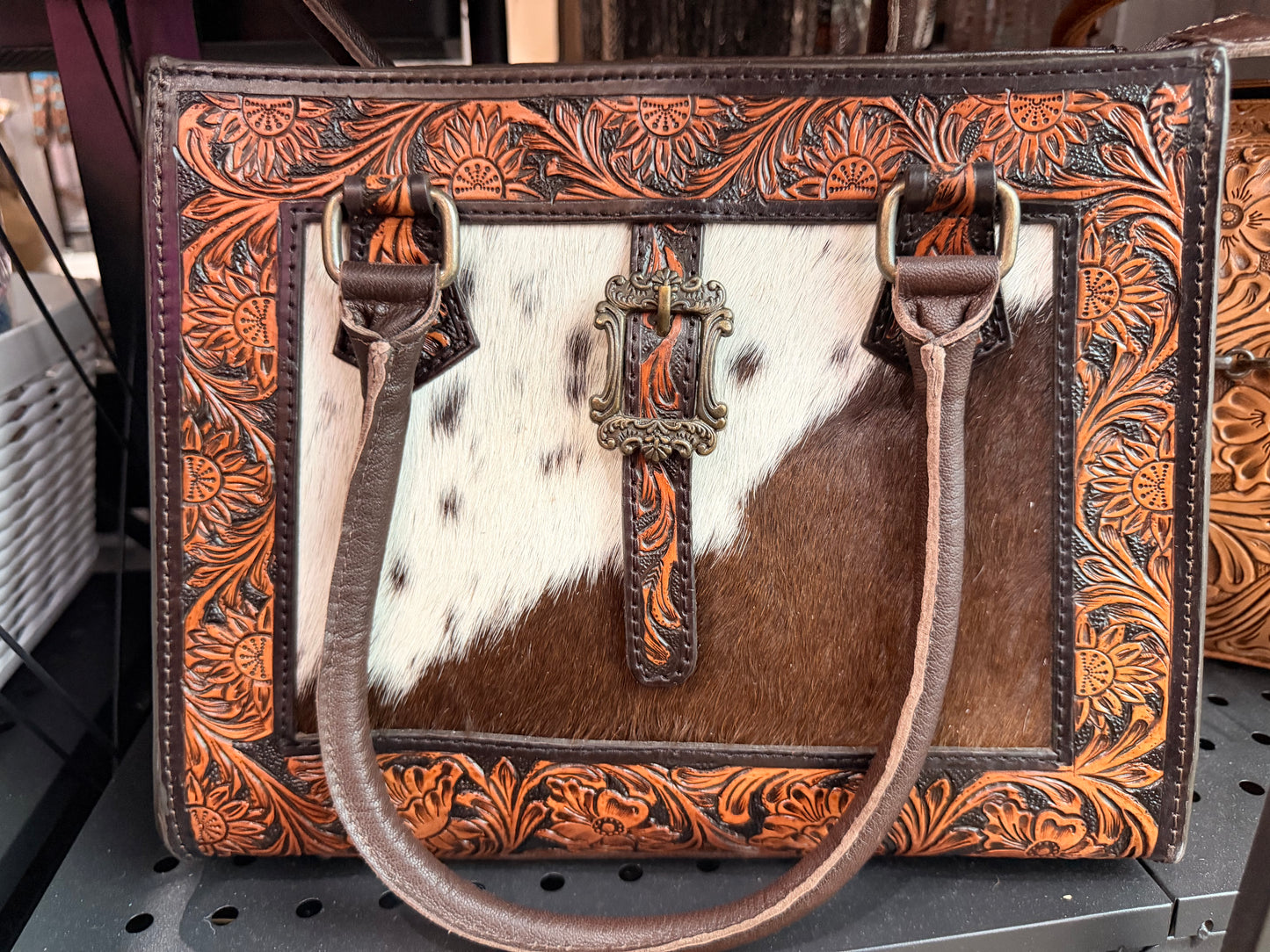 BROWN TOOLED LEATHER BUCKLE CROSSBODY BAG