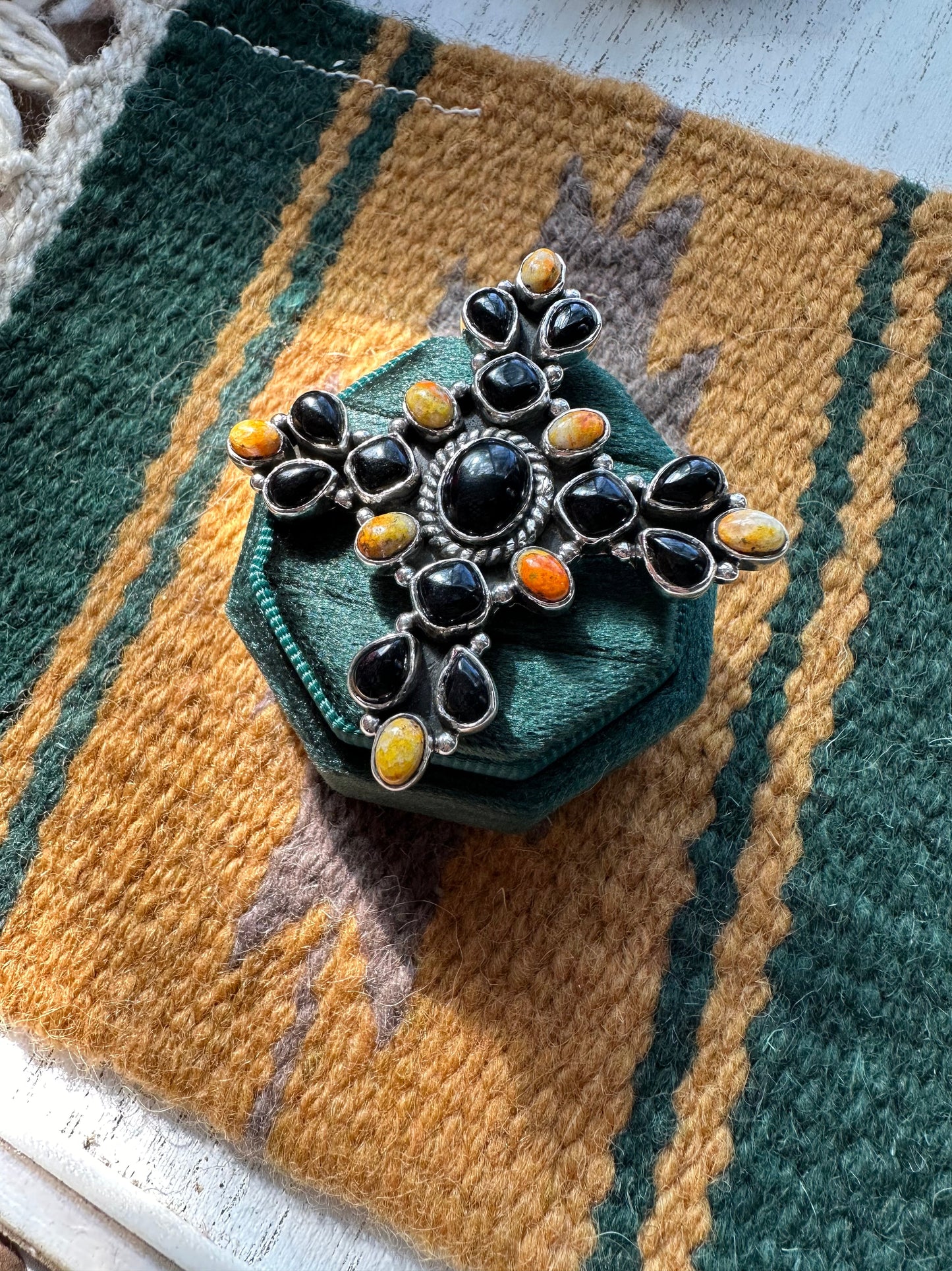 Beautiful Handmade Black Onyx, Bumble Bee & Sterling Silver Adjustable Ring Signed Nizhoni