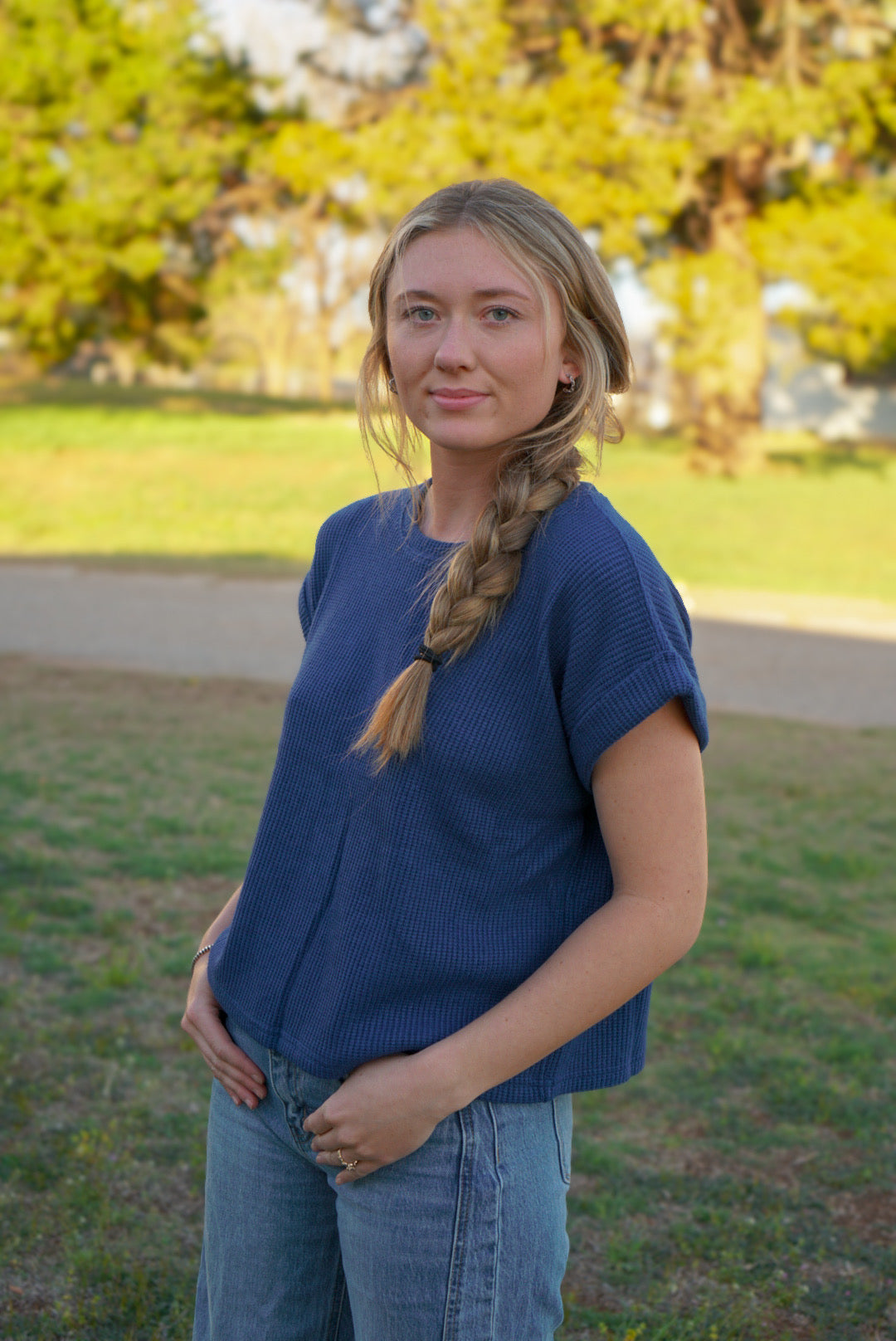 Lite Navy - Short Sleeve Crew Neck Sweater