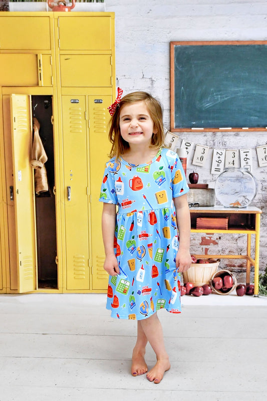 Learning Has No Limits Short Sleeve Milk Silk Dress