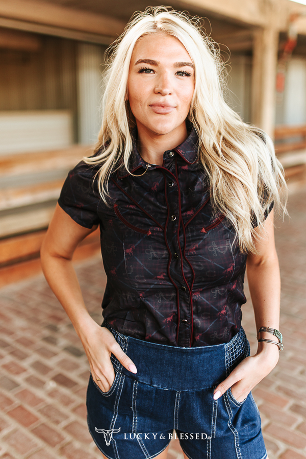 Lucky & Blessed BLACK HORSE SHOE WESTERN CONTRAST ARROW PEARL SNAP PUFF SLEEVE TOP PLUS SIZE