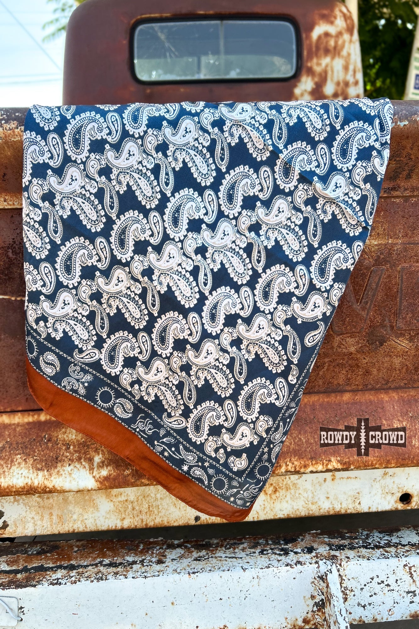 DS SMALL Prophets & Outlaws Wild Rag
