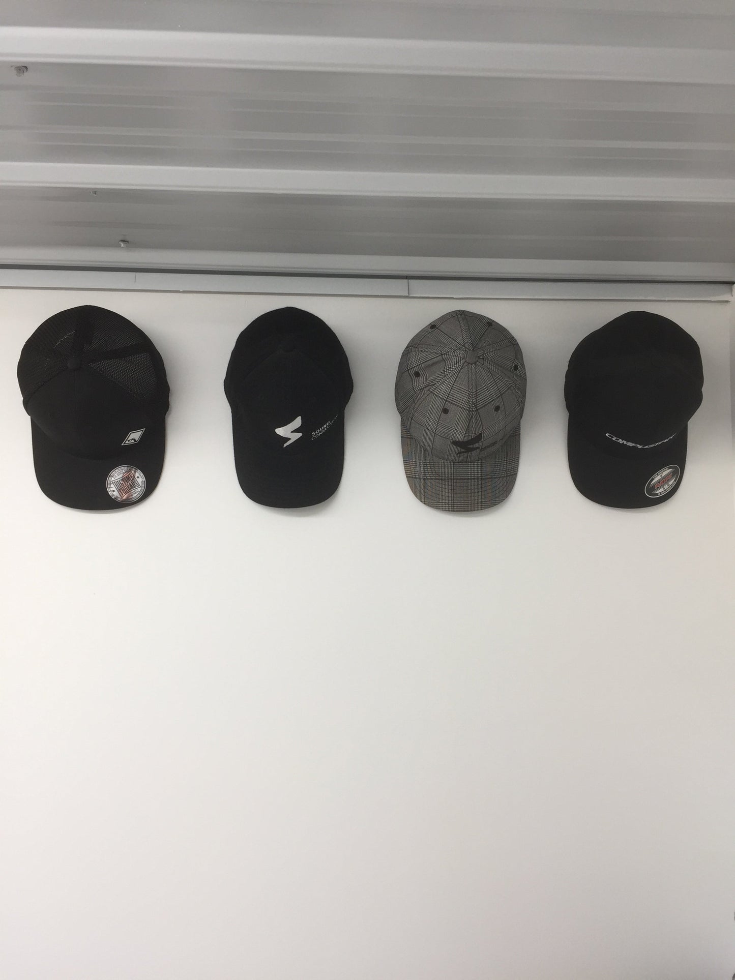Hat-Hanger (5 Pack) - White Winter