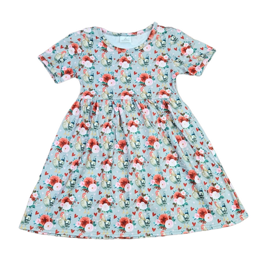 Poultry Love Short Sleeve Milk Silk Dress