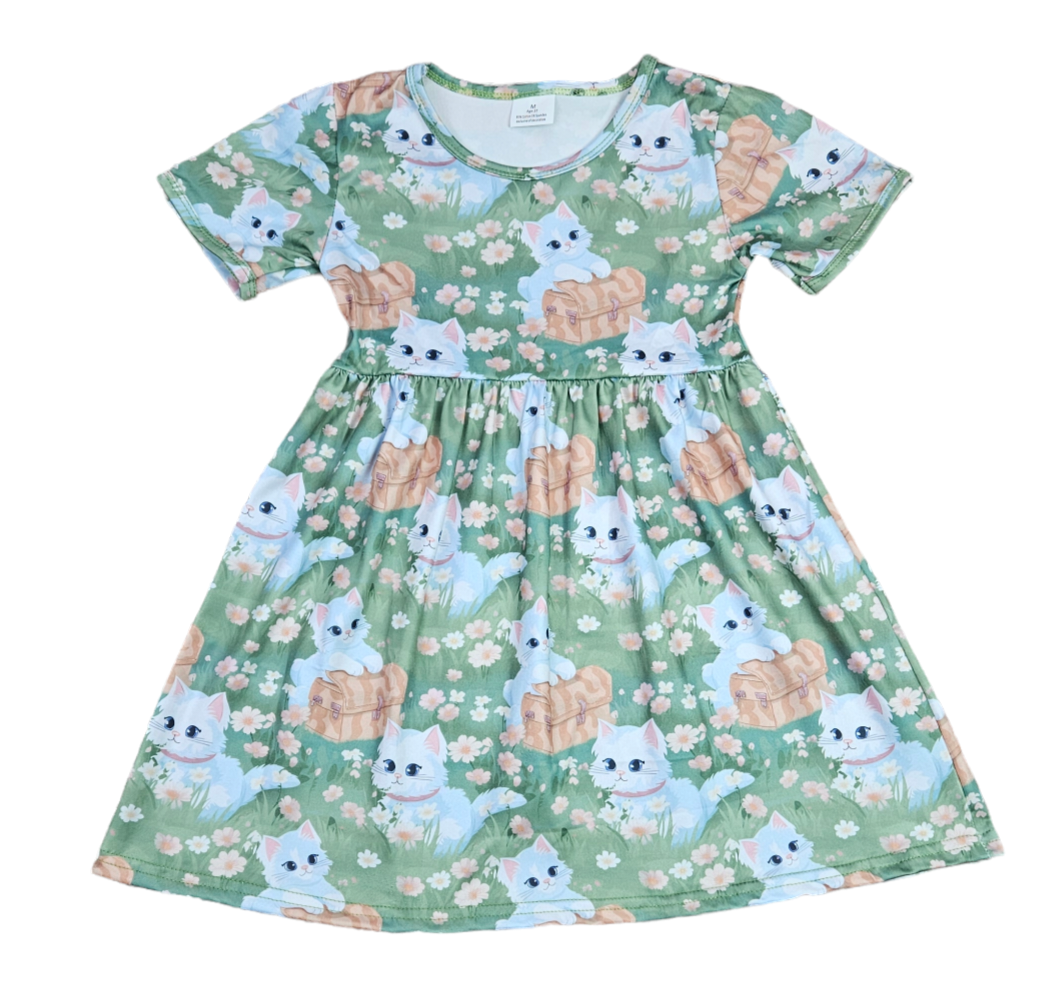 Spring Time Kitty Short Sleeve Milk Silk Dress