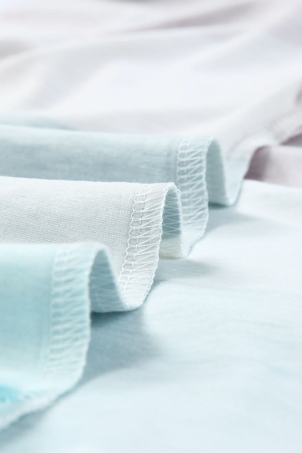 Plus Size Colorblock Pullover