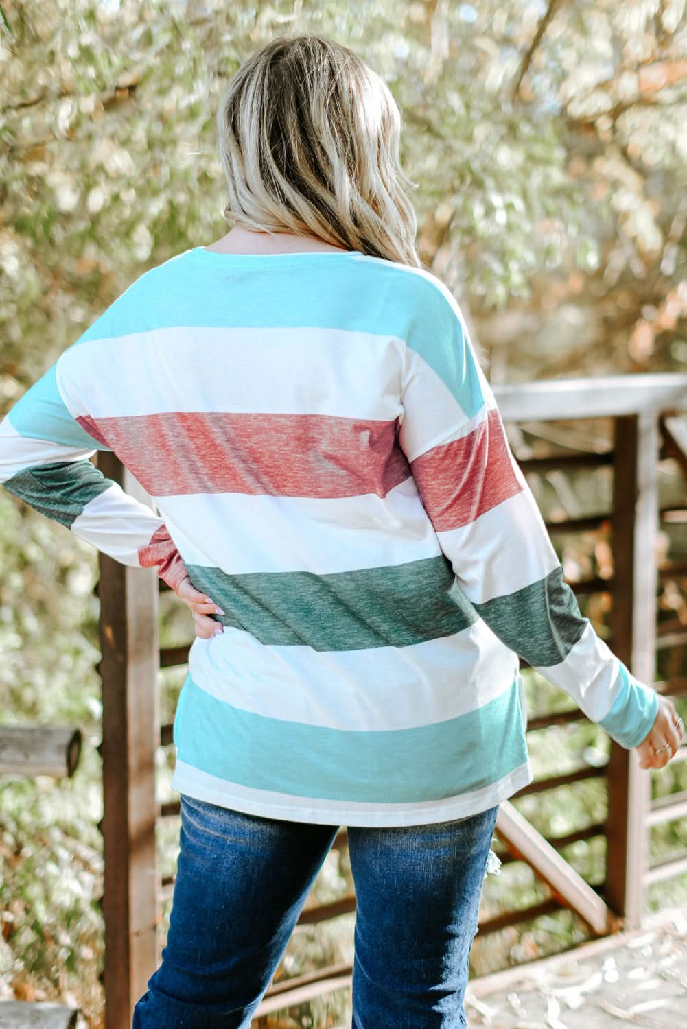 Plus Size Colorblock Pullover