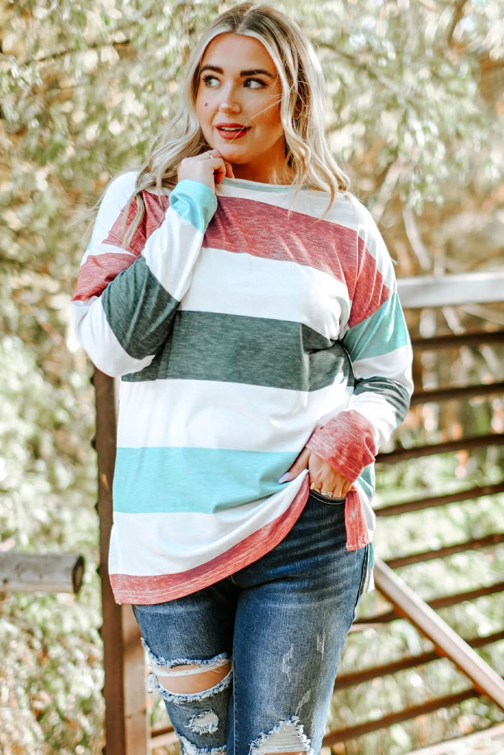 Plus Size Colorblock Pullover