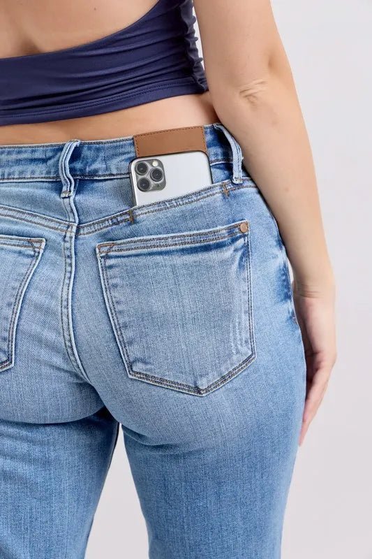 Judy Blue Full Size Mid Rise Vintage Wash Slim Jeans Plus Size