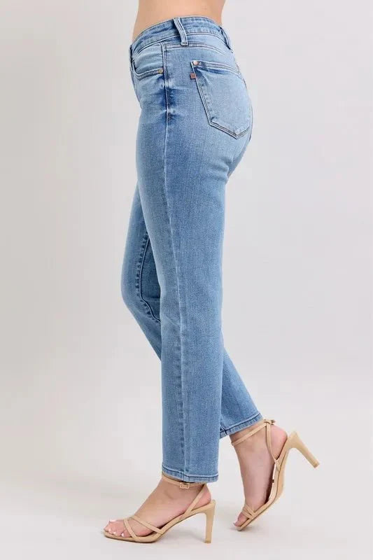 Judy Blue Full Size Mid Rise Vintage Wash Slim Jeans Plus Size