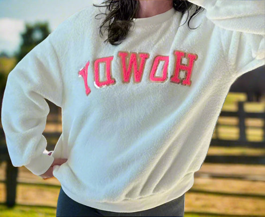 PINK HOWDY Patch SWEATSHIRT, Cowgirl Sweatshirt, Womens Western Sweatshirt
