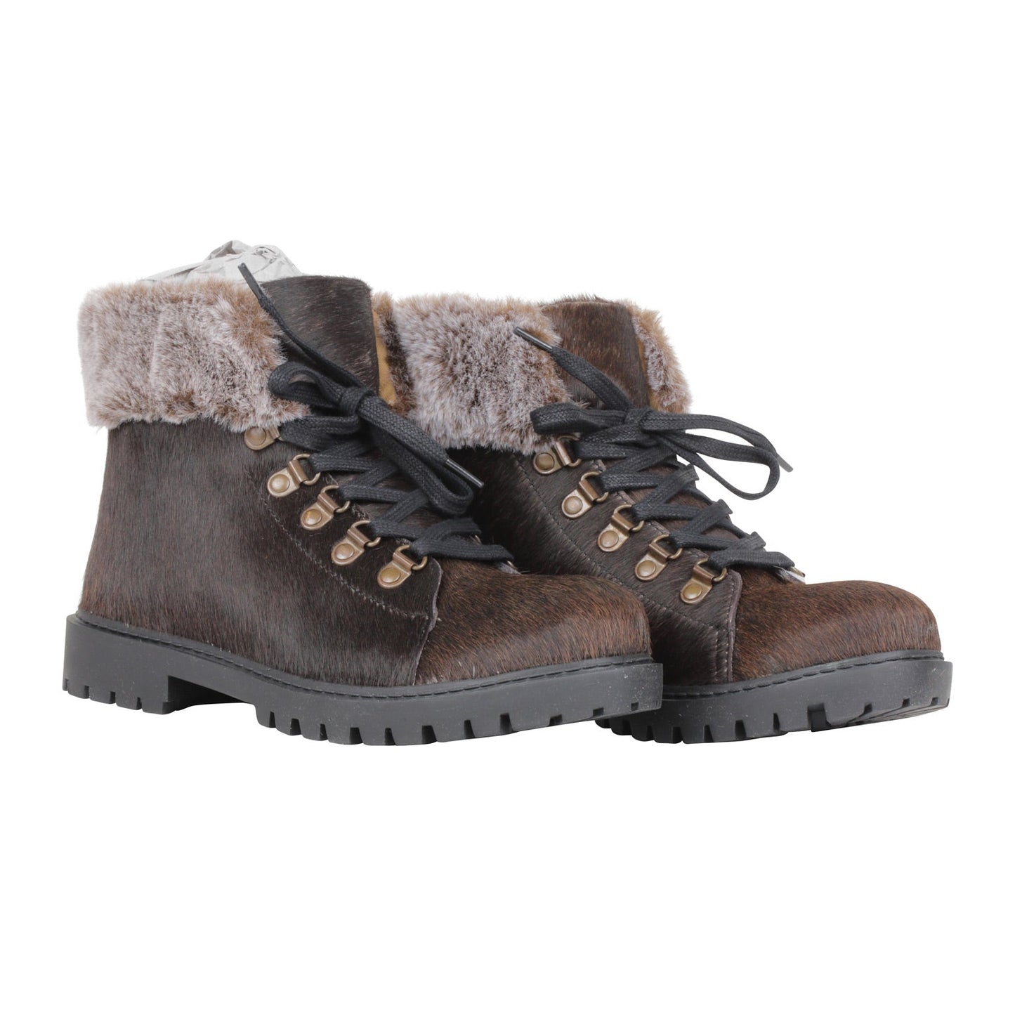 Turbulent Boots